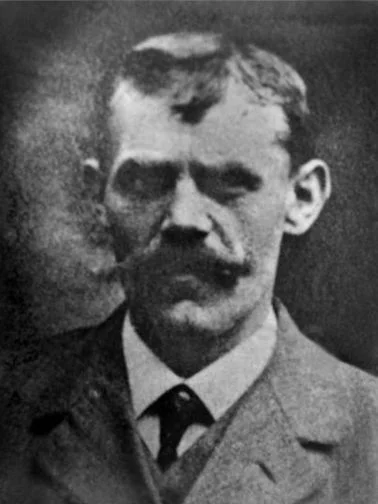 August Hofner.jpg